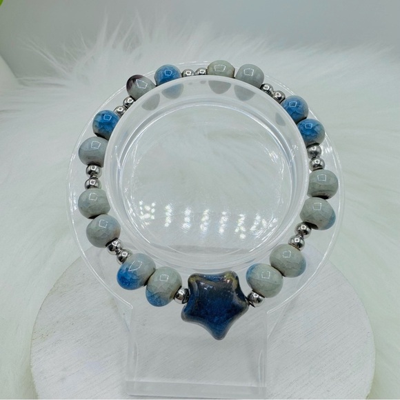 Blue Star Stone Beaded Bracelet - Picture 4 of 7